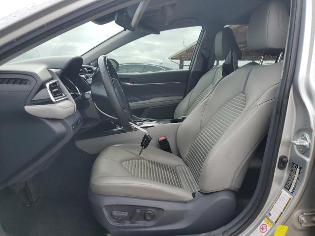 JTNB11HK1J3046515 - 2018 TOYOTA CAMRY L SILVER photo 7