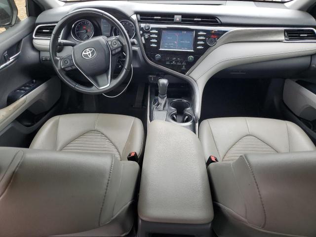 JTNB11HK1J3046515 - 2018 TOYOTA CAMRY L SILVER photo 8
