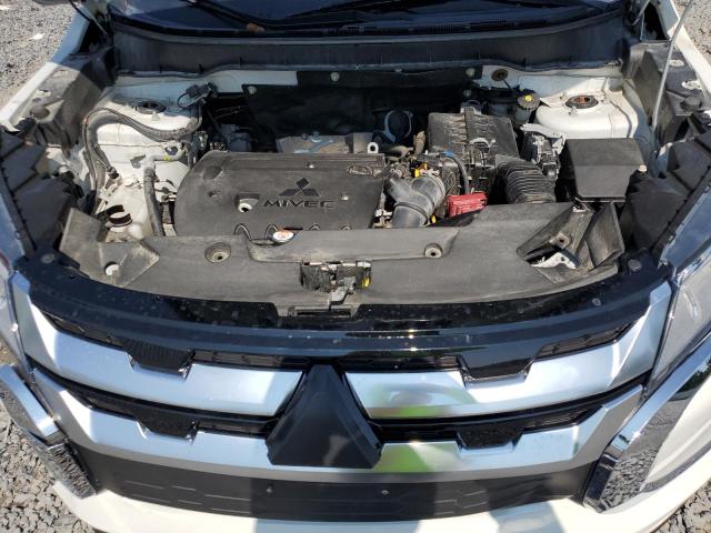 JA4AR3AU3LU022689 - 2020 MITSUBISHI OUTLANDER ES WHITE photo 12