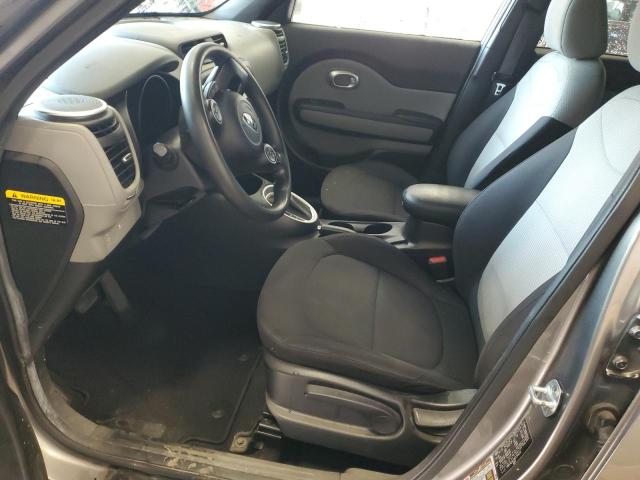 KNDJN2A29G7294212 - 2016 KIA SOUL GREEN photo 7
