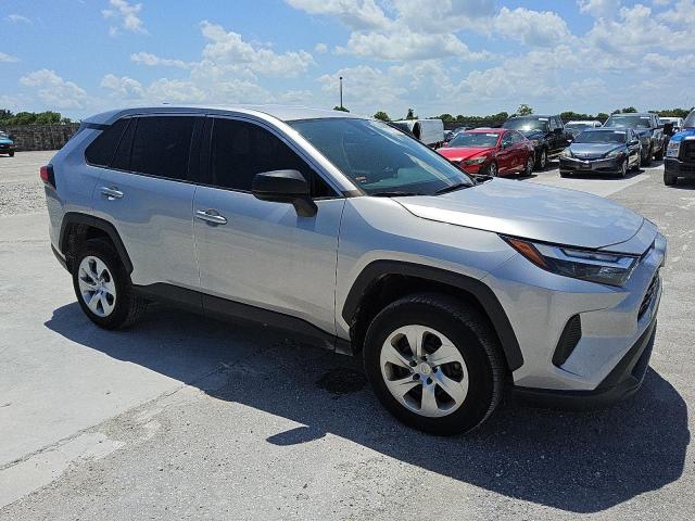 2T3H1RFV2PC225082 - 2023 TOYOTA RAV4 LE Күміс фото 4