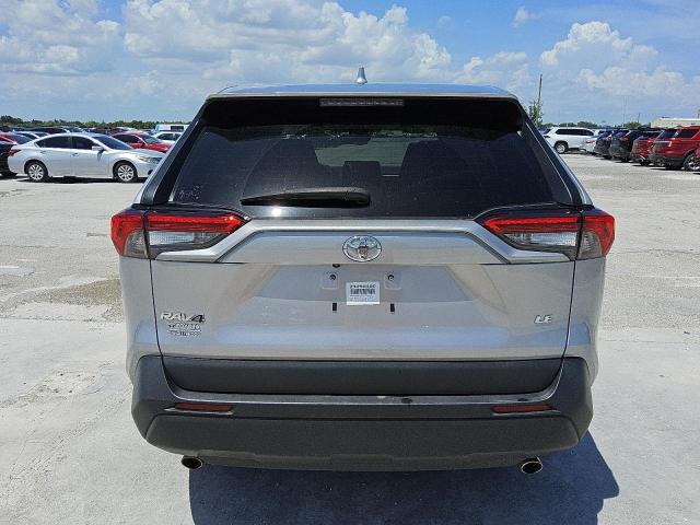 2T3H1RFV2PC225082 - 2023 TOYOTA RAV4 LE Күміс фото 6