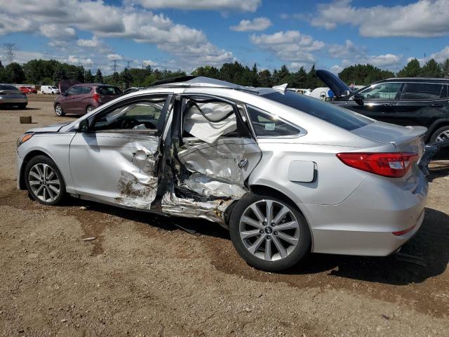 5NPE34AF1HH569638 - 2017 HYUNDAI SONATA SPORT 银色 照片 2