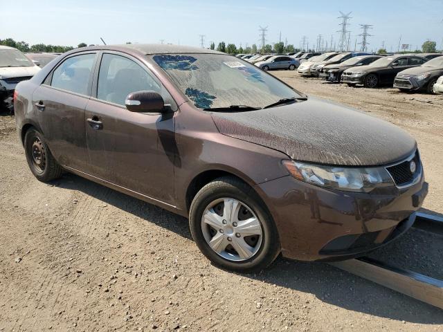 KNAFU4A21A5828517 - 2010 KIA FORTE EX MAROON photo 4