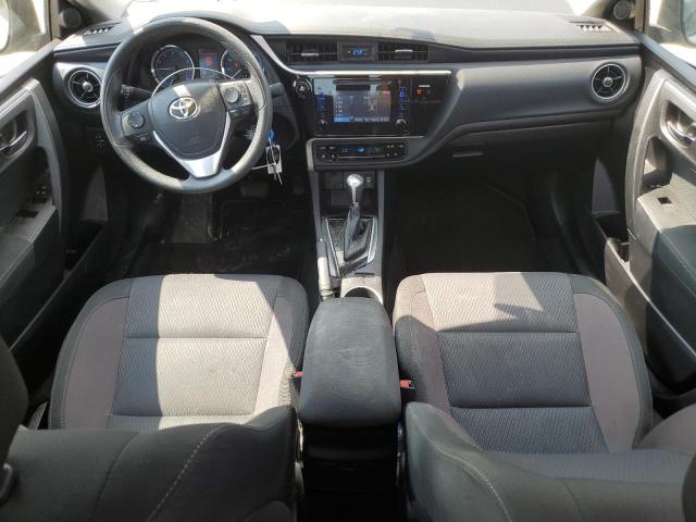 2T1BURHE5HC821310 - 2017 TOYOTA COROLLA L 银色 照片 8