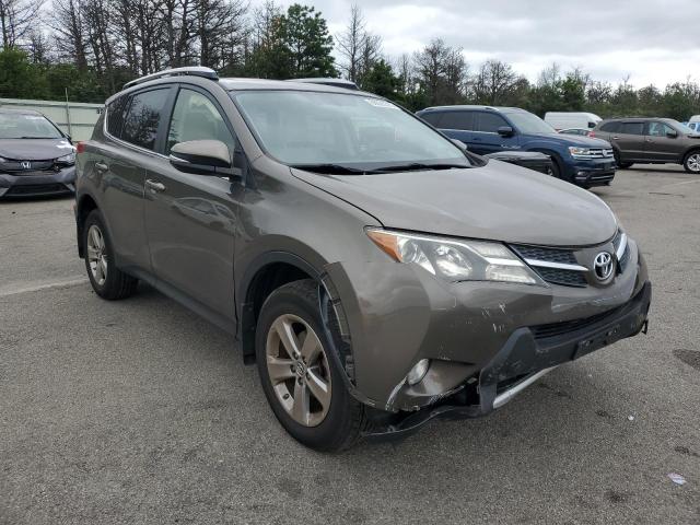 JTMRFREV9FD111274 - 2015 TOYOTA RAV4 XLE BROWN photo 4