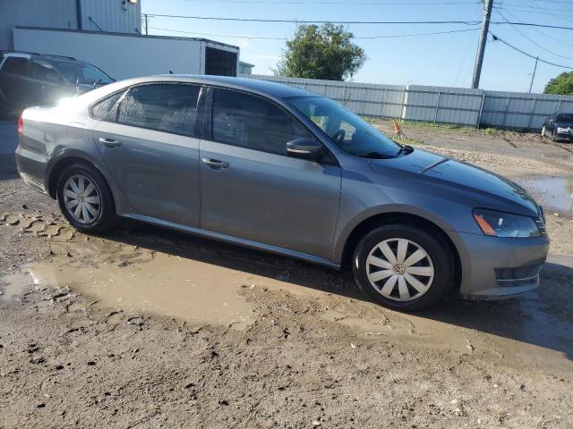 1VWAH7A37DC132379 - 2013 VOLKSWAGEN PASSAT S GRAY photo 4