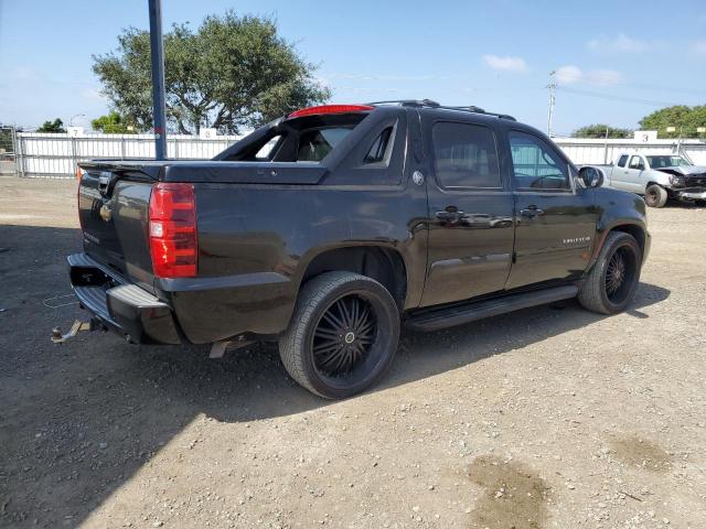 3GNMCEE09DG352310 - 2013 CHEVROLET AVALANCHE LS BLACK photo 3