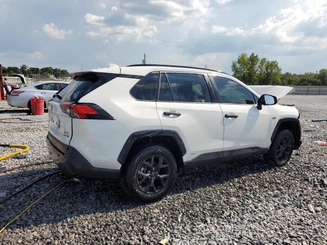 JTMRWRFV5RD262647 - 2024 TOYOTA RAV4 XLE 白色 照片 3