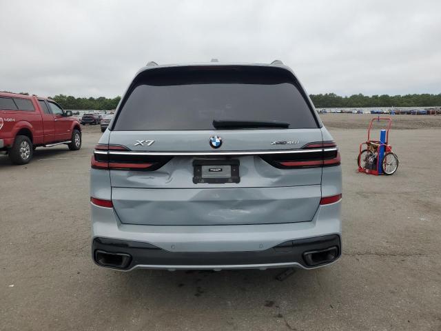 5UX23EM05P9R29807 - 2023 BMW X7 XDRIVE40I SILVER photo 6
