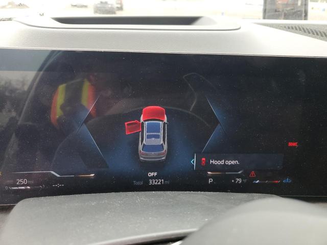 5UX23EM05P9R29807 - 2023 BMW X7 XDRIVE40I SILVER photo 9