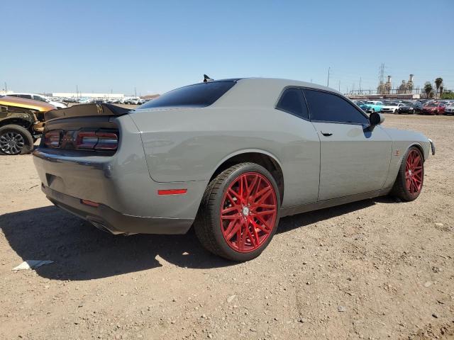 2C3CDZFJ0KH525908 - 2019 DODGE CHALLENGER R/T SCAT PACK GRAY photo 3