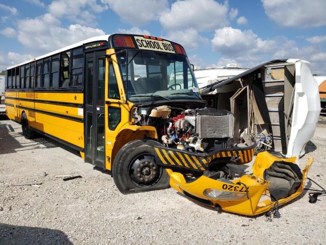 4UZABRDT1HCHR3938 - 2017 FREIGHTLINER CHASSIS B2B YELLOW photo 1