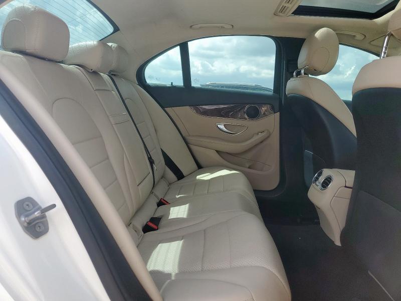 55SWF8DB4KU295903 - 2019 MERCEDES-BENZ C 300 თეთრი ფოტო 10