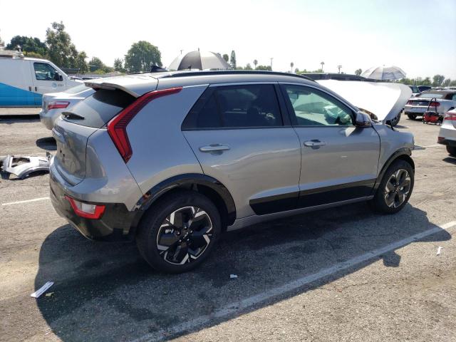 KNDCR3L17P5021661 - 2023 KIA NIRO WIND GRAY photo 3