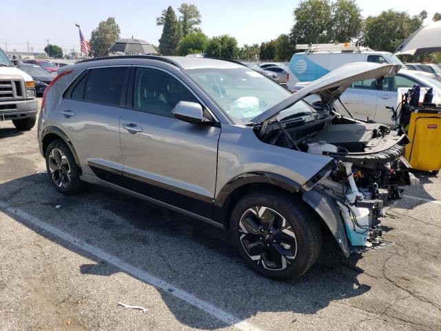 KNDCR3L17P5021661 - 2023 KIA NIRO WIND GRAY photo 4