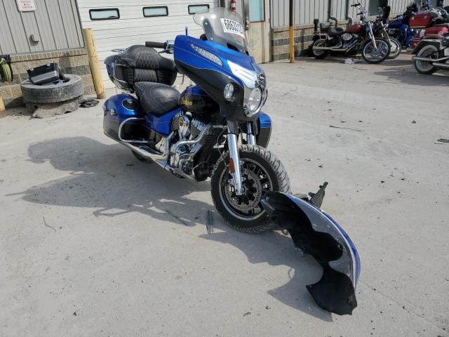 56KTREAA5J3359927 - 2018 INDIAN MOTORCYCLE CO. ROADMASTER ELITE BLUE photo 1