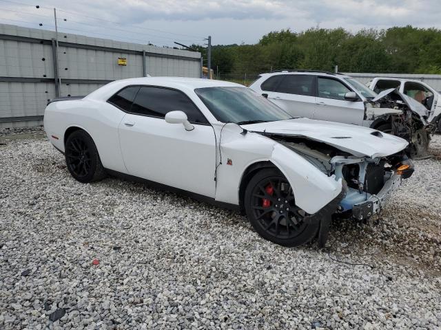 2C3CDZFJ5KH587109 - 2019 DODGE CHALLENGER R/T SCAT PACK WHITE photo 4