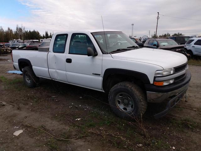 1GCGK29U5YE381689 - 2000 CHEVROLET SILVERADO K2500 WHITE photo 4