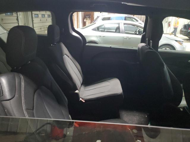 2C4RC1FG8KR581832 - 2019 CHRYSLER PACIFICA TOURING PLUS BLACK photo 11