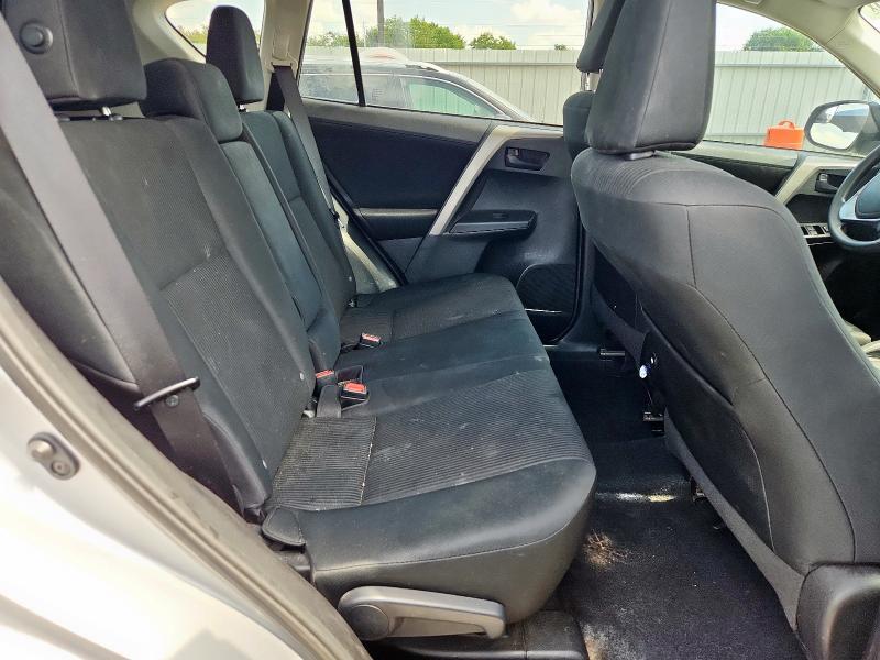 2T3ZFREV4GW275052 - 2016 TOYOTA RAV4 LE SILVER photo 10