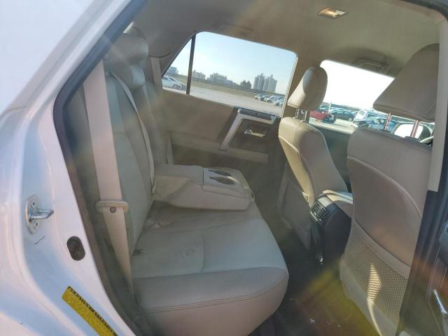 JTEZU5JR6L5220980 - 2020 TOYOTA 4RUNNER SR5 白色 照片 11