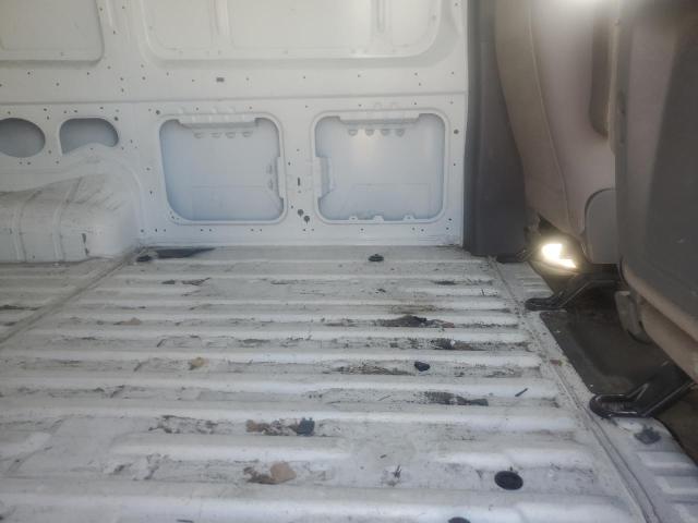 1N6BF0LY4KN804913 - 2019 NISSAN NV 2500 S Weiß Foto 11