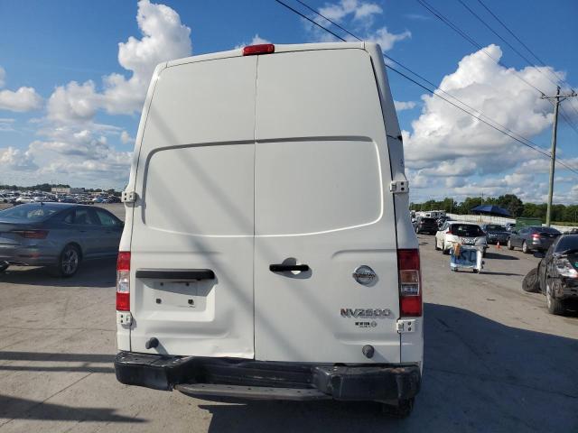 1N6BF0LY4KN804913 - 2019 NISSAN NV 2500 S Weiß Foto 6