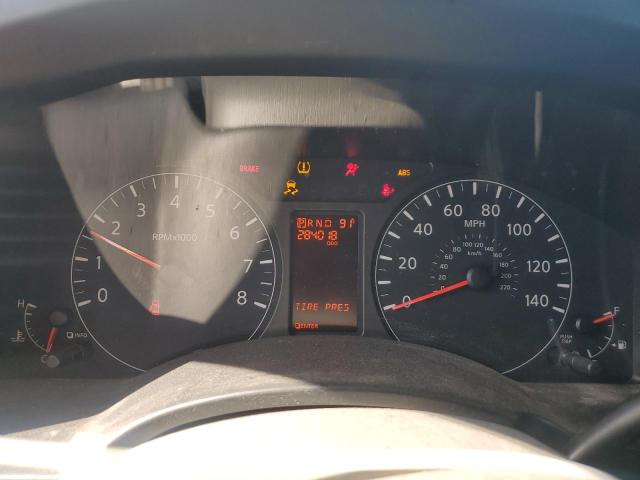 1N6BF0LY4KN804913 - 2019 NISSAN NV 2500 S Weiß Foto 9