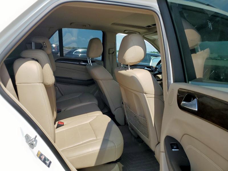 4JGDA5JB1FA550687 - 2015 MERCEDES-BENZ ML 350 WHITE photo 10