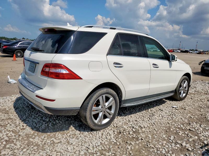 4JGDA5JB1FA550687 - 2015 MERCEDES-BENZ ML 350 WHITE photo 3