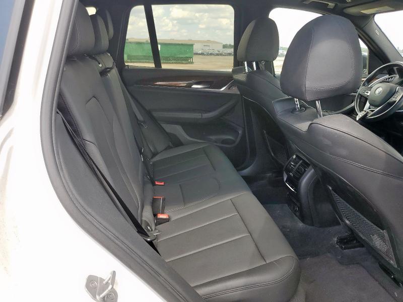 5UXTR7C52KLF29861 - 2019 BMW X3 SDRIVE30I WHITE photo 10