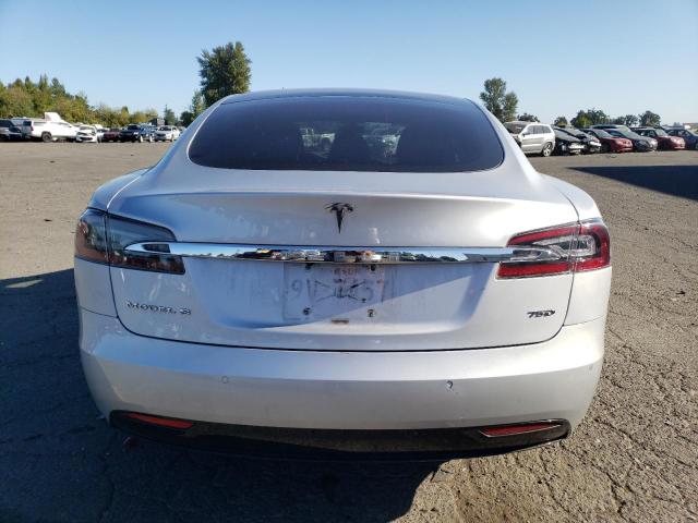 5YJSA1E22JF245388 - 2018 TESLA MODEL S Արծաթագույն լուսանկար 6