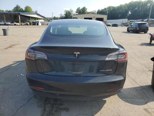 5YJ3E1EBXJF090484 - 2018 TESLA MODEL 3 Siyah fotoğraf 6