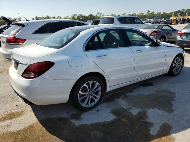 WDDWF4JB4JR388546 - 2018 MERCEDES-BENZ C 300 WHITE photo 3