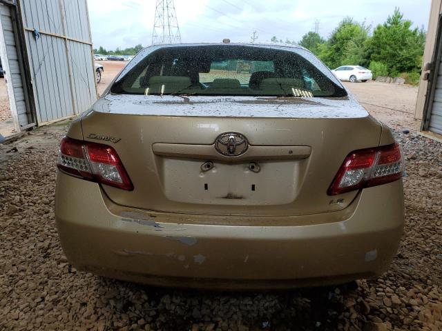 4T1BF3EK7BU121716 - 2011 TOYOTA CAMRY BASE GOLD photo 6