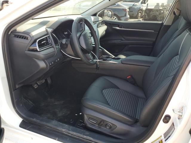 4T1G11AK7PU794222 - 2023 TOYOTA CAMRY SE NIGHT SHADE WHITE photo 7