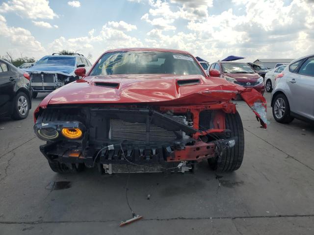 2C3CDZFJ0HH629114 - 2017 DODGE CHALLENGER R/T 392 RED photo 5