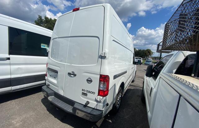 1N6AF0LY0EN101454 - 2014 NISSAN NV 2500 WHITE photo 4