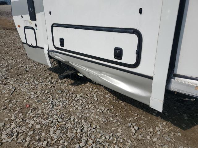 4YDTCGP20RV500063 - 2024 KEYSTONE TRAILER TWO TONE photo 9