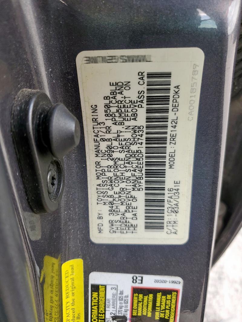 5YFBU4EE5DP147435 - 2013 TOYOTA COROLLA BASE ნაცრისფერი ფოტო 12