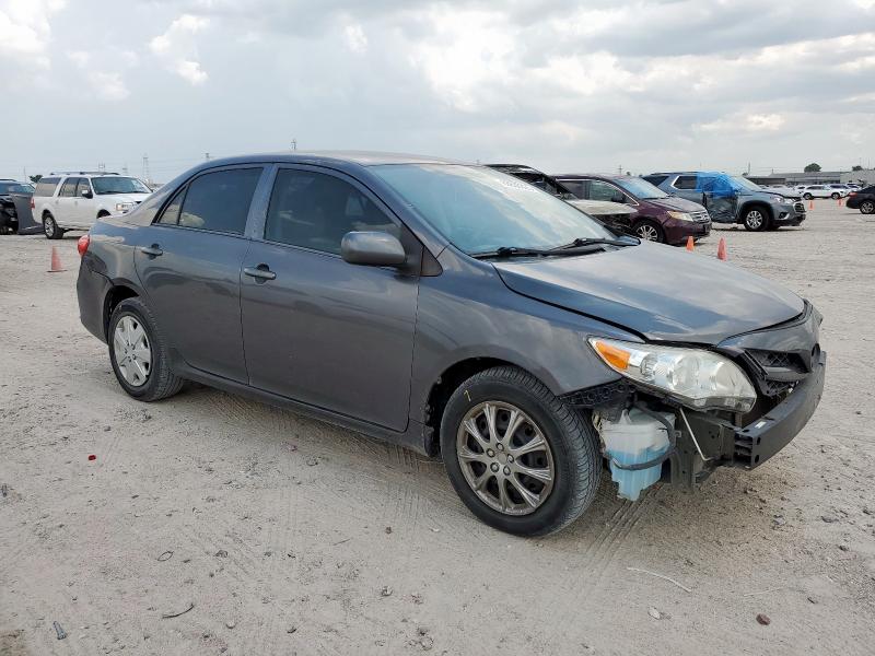 5YFBU4EE5DP147435 - 2013 TOYOTA COROLLA BASE ნაცრისფერი ფოტო 4