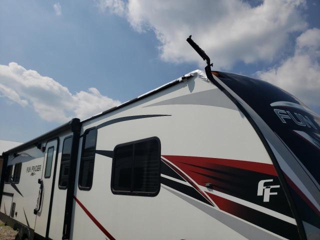 5RXAB3520K1411905 - 2019 HEARTLAND TRAILER თეთრი ფოტო 9