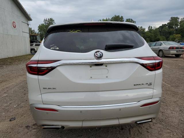 5GAEVCKW9JJ206053 - 2018 BUICK ENCLAVE AVENIR WHITE photo 6