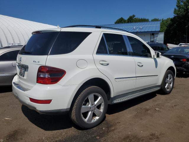 4JGBB8GB5BA674940 - 2011 MERCEDES-BENZ ML 350 4MATIC WHITE photo 3