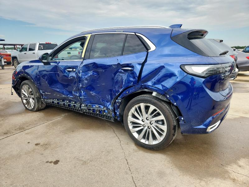 LRBFZSE45RD042448 - 2024 BUICK ENVISION AVENIR Blau Foto 2