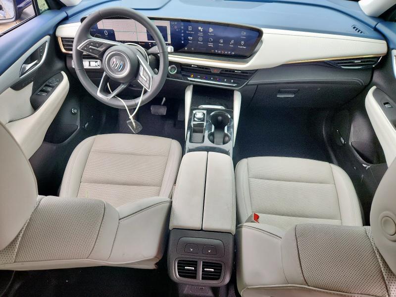 LRBFZSE45RD042448 - 2024 BUICK ENVISION AVENIR Blau Foto 8