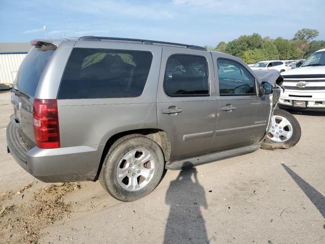 1GNFC13C18J214098 - 2008 CHEVROLET TAHOE C1500 GRAY photo 3