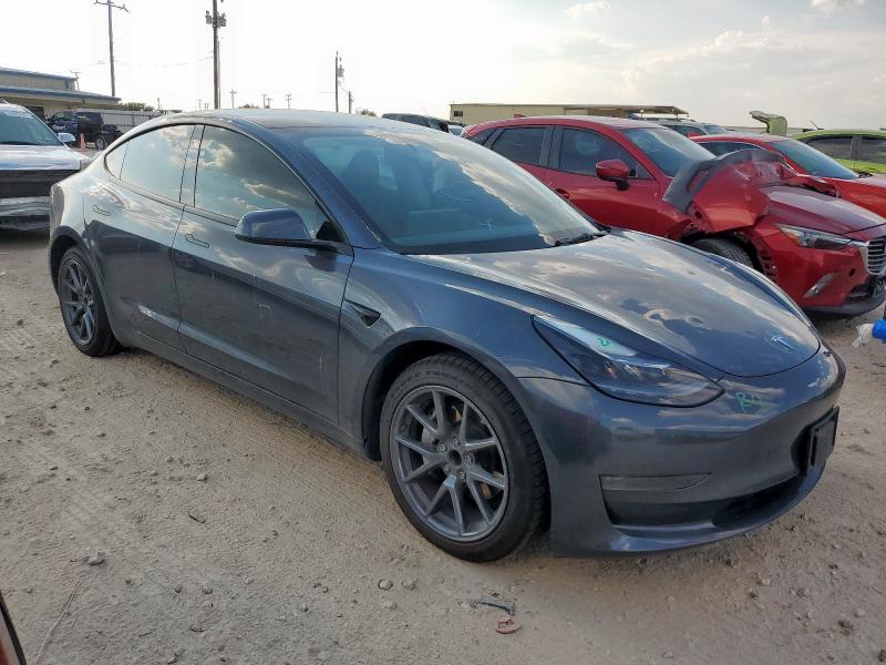 5YJ3E1EA1PF707688 - 2023 TESLA MODEL 3 石墨色 照片 4