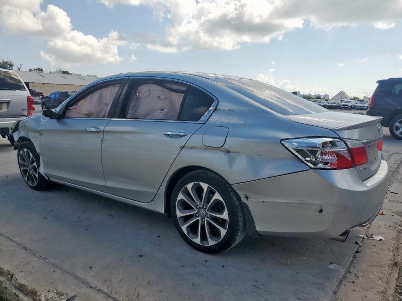1HGCR2F5XFA061989 - 2015 HONDA ACCORD SPORT GRAY photo 2